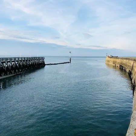 « La Vague » 8-10 Pers Vakantiehuis Grandcamp-Maisy